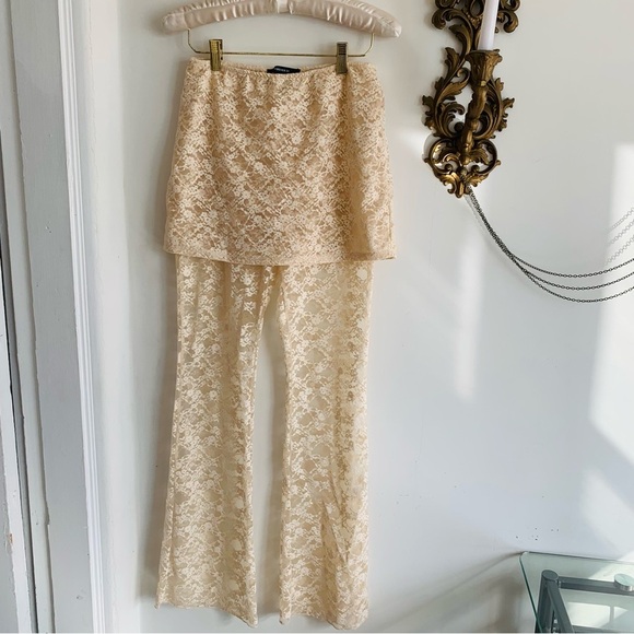 FOREVER 21 LACE PANTS - Picture 4 of 13